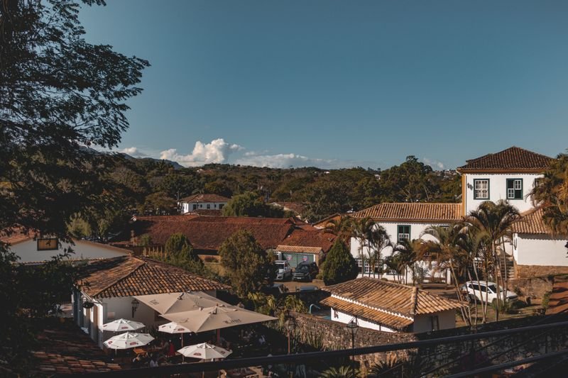 Quanto Custa um Telhado Colonial RJ? Veja os Fatores que Influenciam o Preço
